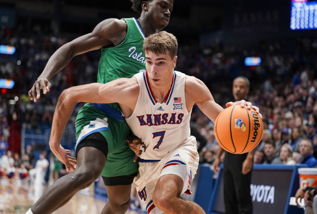 New-look Rosario impresses for Jayhawks - KU Sports